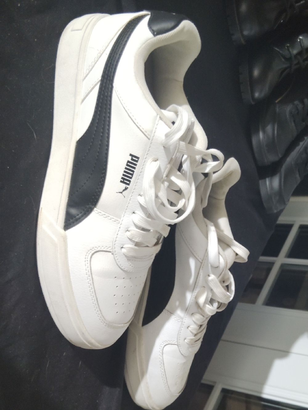 Puma White Sneakers with Black Formstrip - Woman's  Low Top